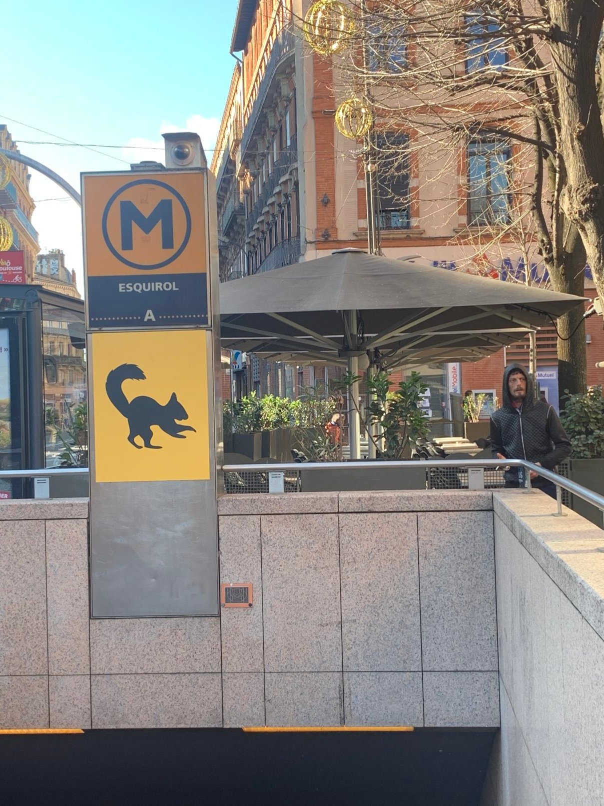 Hotel-Brasserie Le Père Léon